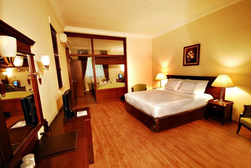 Golden Crown Hotel Istambul Exterior foto